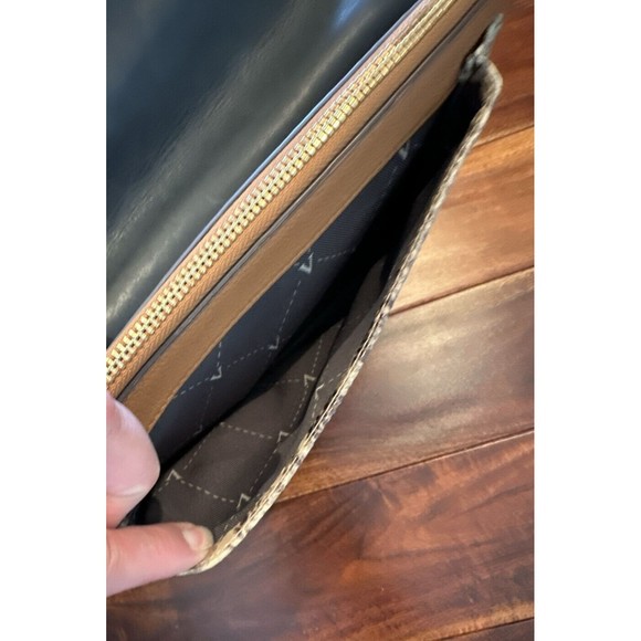 Vince Camuto Women’s Purse Shoulder Hand Bag Chain Strap Leather Faux Alligator - Picture 13 of 16